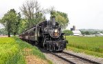 SRR 89 leads the excursion train westbound at Esbenshade grade crossing